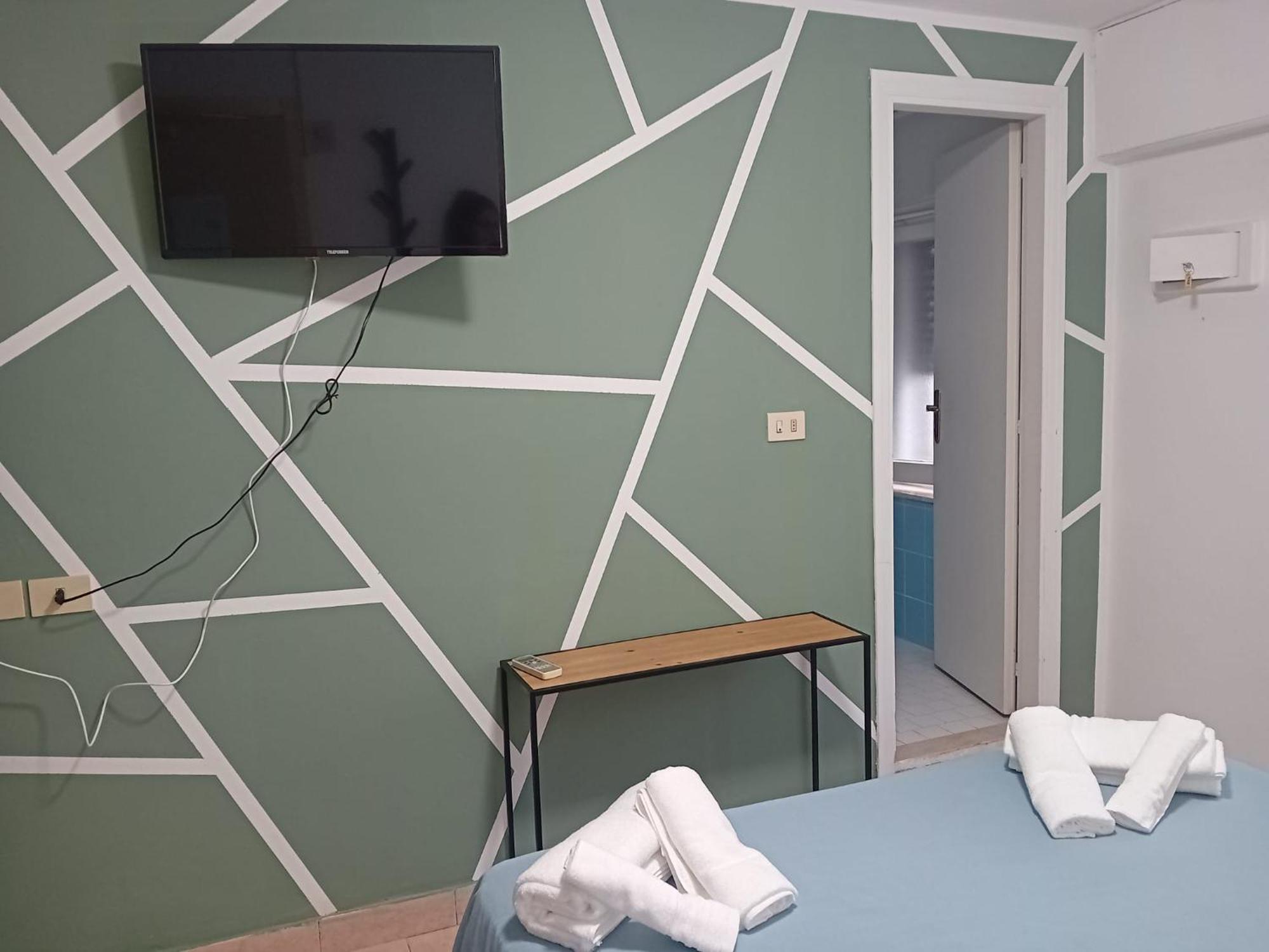 Hotel Annalisa Риччоне Экстерьер фото